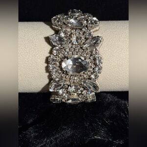 Deepa Gurnani handmade Swarovski crystal bracket  soft and comfortable 7”
